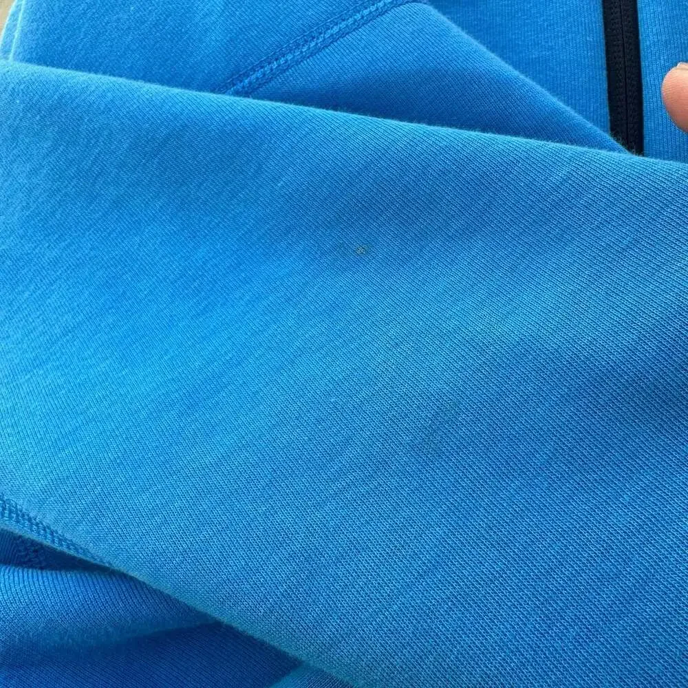 Nike sportswear tech